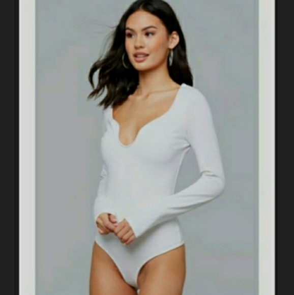 Bebe Bodysuit - Picture 5 of 13